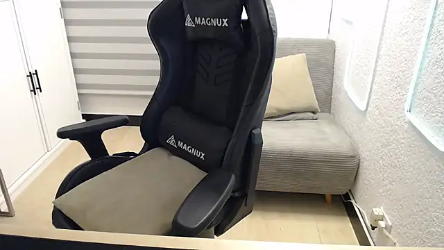 team dinamite69 online show from February 2026 12:42:01 PM