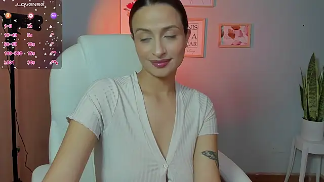 Elena Ruiz online show from February 2025 11:46:01 PM