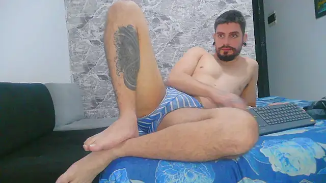 Aaron kwok28 online show from January 2025 03:16:02 AM