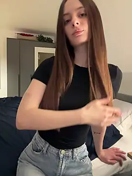 emmsee online show from February 2026 07:23:02 PM