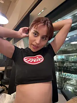 Katee Jones online show from January 2026 01:19:01 AM