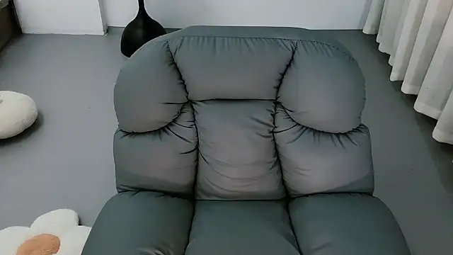 Snapshot of Fountain- chatting on May 2026 02:20:02 AM Fountain- online show from May 2026 02:20:02 AM