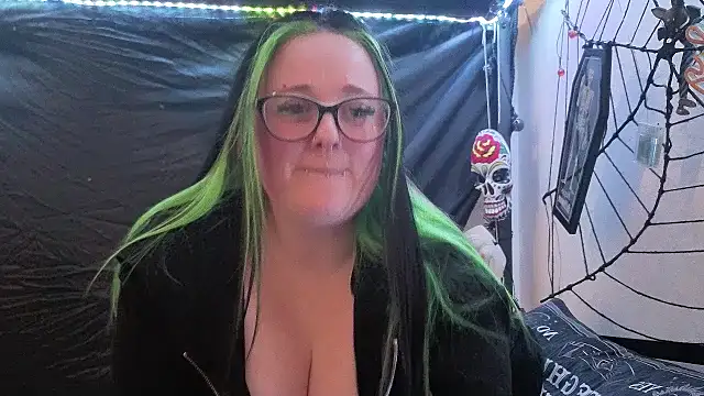 Bunny Cummings online show from February 2026 11:41:02 PM