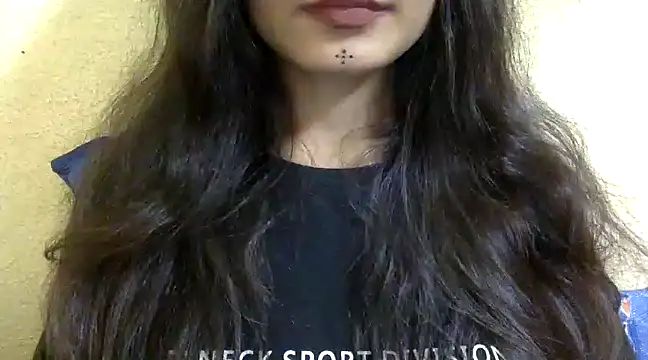 krati74 online show from January 2025 07:03:01 PM