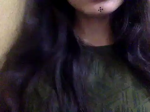 krati74 online show from February 2025 05:15:01 PM