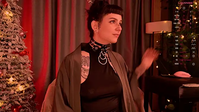 MichaellaMoon online show from December 2024 08:37:01 PM