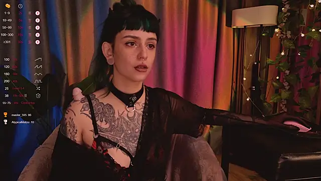 MichaellaMoon online show from February 2025 01:16:02 AM