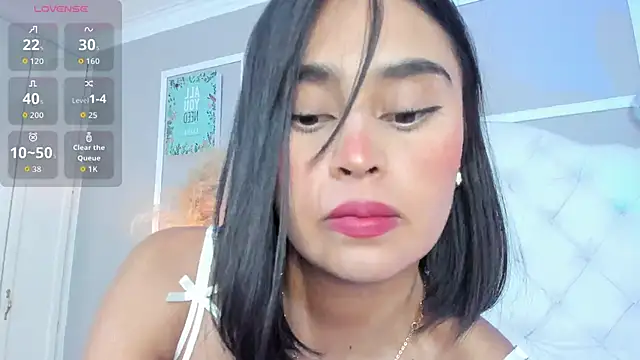 Snapshot of serena_jeyms chatting on September 2025 07:38:01 PM serena jeyms online show from September 2025 07:38:01 PM