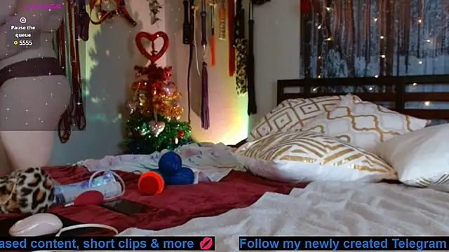 GoddessUltraViolet online show from January 2025 08:21:01 PM