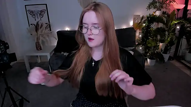 Snapshot of bonnie_wright chatting on June 2026 04:06:01 PM bonnie wright online show from June 2026 04:06:01 PM