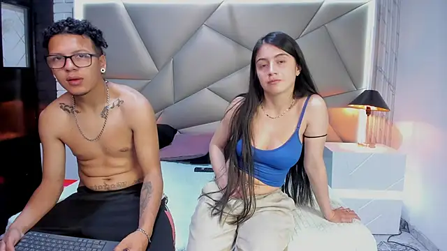 Snapshot of Bonny_Bonss chatting on January 2025 11:28:02 AM Bonny Bonss online show from January 2025 11:28:02 AM