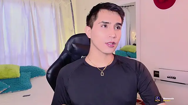 Chris Maddox online show from November 2025 08:35:02 PM