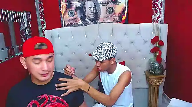 Snapshot of BOYSPEIN chatting on December 2024 05:15:02 AM BOYSPEIN online show from December 2024 05:15:02 AM