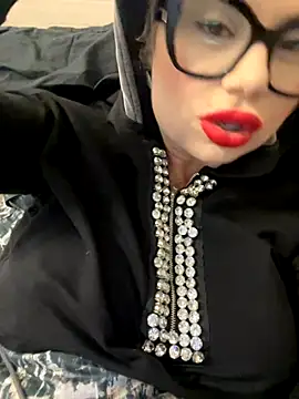 luna 14 online show from October 2025 10:38:02 AM