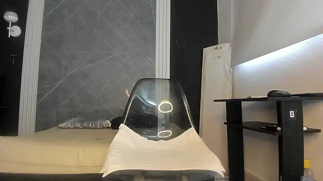 YummyDuooo online show from January 2025 12:59:01 PM