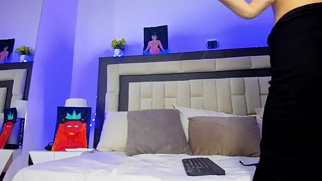 Snapshot of azumi_cutiepie_ chatting on January 2025 10:28:02 PM azumi cutiepie online show from January 2025 10:28:02 PM