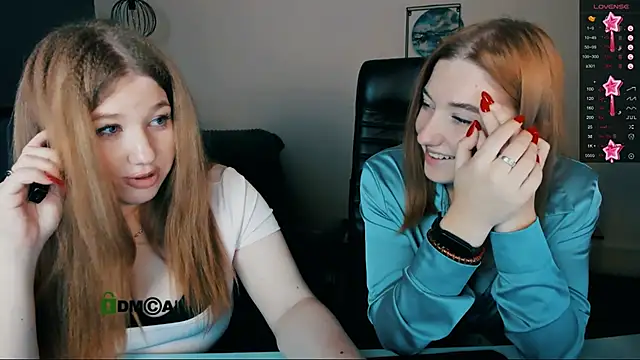 Snapshot of daisy_candy chatting on December 2024 10:56:01 PM daisy candy online show from December 2024 10:56:01 PM