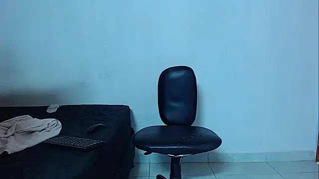 mikecoper 23 online show from April 2026 01:34:02 PM