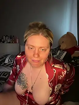 Blondiee3088 online show from February 2026 09:37:01 AM