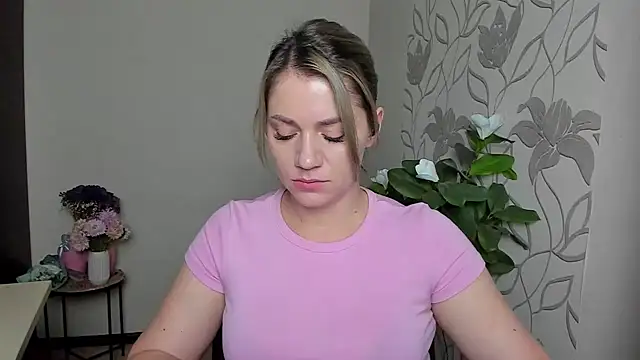 MariaSttone online show from September 2025 04:17:01 PM