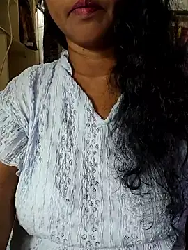 Snapshot of Bangarupapa chatting on May 2026 05:43:01 PM Bangarupapa online show from May 2026 05:43:01 PM