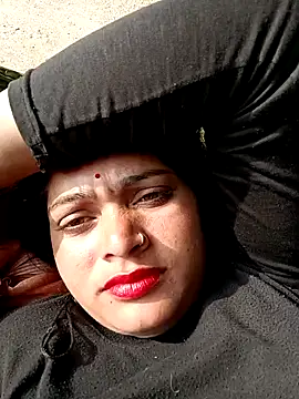 Snapshot of Chandni chatting on January 2025 10:18:02 AM Chandni online show from January 2025 10:18:02 AM