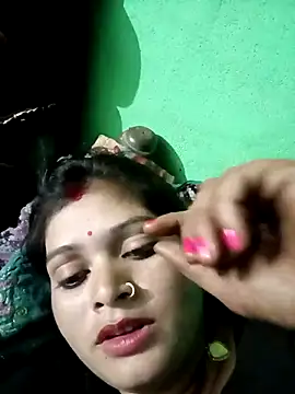 Snapshot of Chandni chatting on February 2025 03:56:02 PM Chandni online show from February 2025 03:56:02 PM