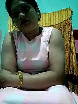 Snapshot of Chandni chatting on February 2025 06:43:01 PM Chandni online show from February 2025 06:43:01 PM