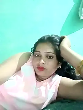 Snapshot of Chandni chatting on February 2025 09:47:01 PM Chandni online show from February 2025 09:47:01 PM