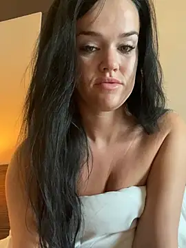 English-Chloe96 online show from February 2025 10:06:02 AM