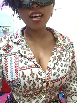 sandy naughty online show from October 2025 04:41:01 PM