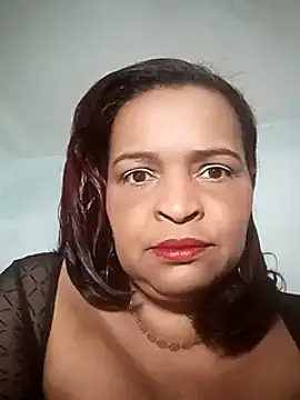 Snapshot of _violetta_- chatting on March 2025 10:24:01 PM  violetta - online show from March 2025 10:24:01 PM