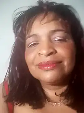 Snapshot of _violetta_- chatting on March 2025 09:37:01 PM  violetta - online show from March 2025 09:37:01 PM
