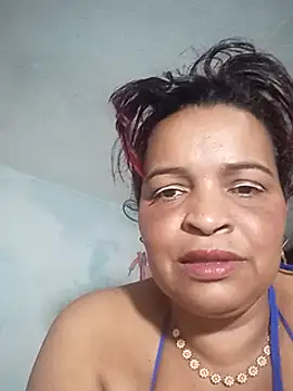Snapshot of _violetta_- chatting on March 2025 11:32:01 PM  violetta - online show from March 2025 11:32:01 PM