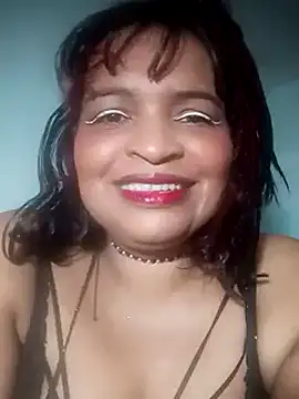 Snapshot of _violetta_- chatting on March 2025 12:36:02 AM  violetta - online show from March 2025 12:36:02 AM