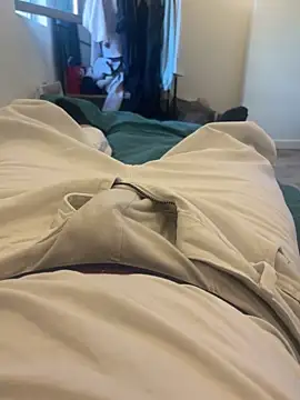 Enzo showww online show from December 2024 03:38:02 PM