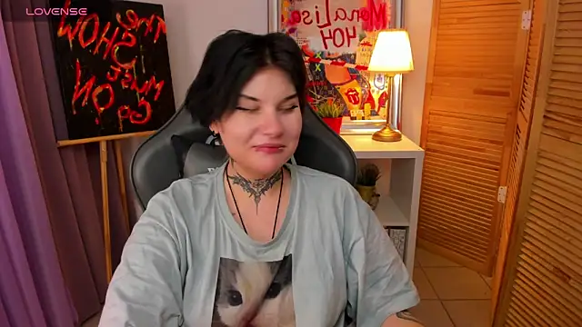 mekurisu online show from January 2025 04:36:01 AM