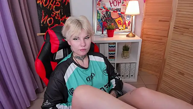 mekurisu online show from March 2025 05:34:01 AM