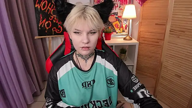 mekurisu online show from March 2025 01:21:02 AM