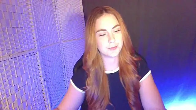 KayleyxEmily online show from February 2026 09:00:02 PM