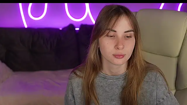 JennyyLuv online show from November 2025 09:48:02 PM