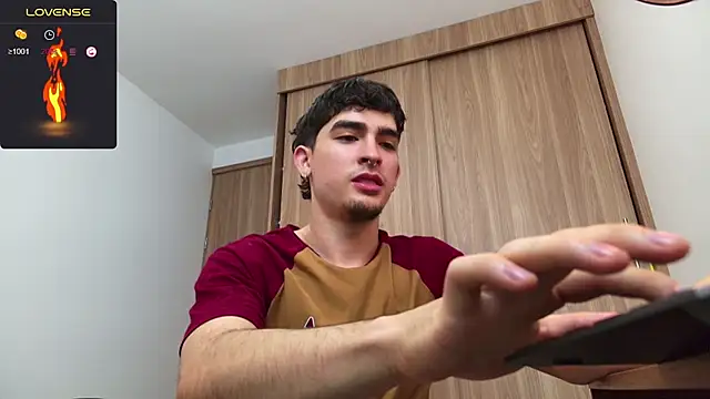 Snapshot of zenn_rush1 chatting on December 2024 11:34:02 AM zenn rush1 online show from December 2024 11:34:02 AM