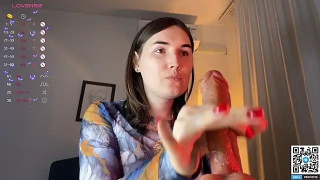 Maria Bowie online show from February 2025 05:27:01 PM