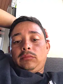 isacalejandroo online show from January 2025 04:14:02 PM