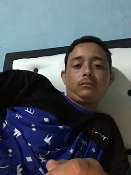 isacalejandroo online show from February 2025 02:19:02 AM