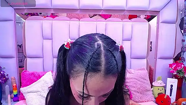 nathalia pink online show from September 2025 07:36:01 PM