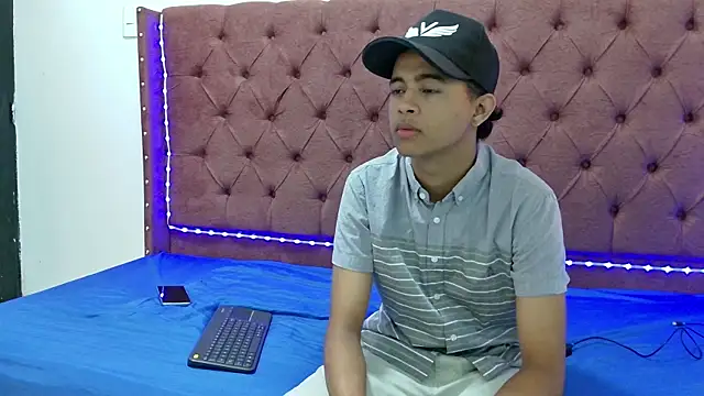 boys yourparty online show from February 2025 01:16:02 PM