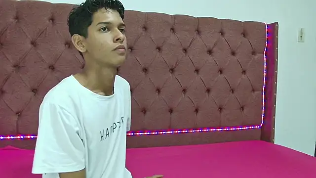 boys yourparty online show from March 2025 01:40:01 PM