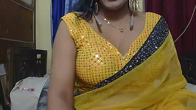 Snapshot of Lovely12streaming chatting on May 2026 08:03:01 PM Lovely12streaming online show from May 2026 08:03:01 PM