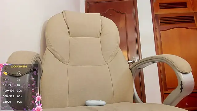 Snapshot of Maavca_ chatting on February 2025 11:19:02 PM Maavca online show from February 2025 11:19:02 PM